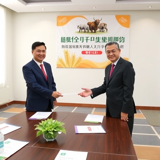 张治礼会见英国驻华大使魏磊(图1)